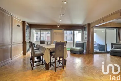 Apartment in Marseille (13006)