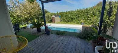 House in Saint-Bonnet-sur-Gironde (17150)