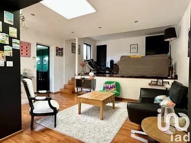 Apartment at La Madeleine (59110)