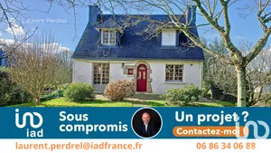 Traditional house at Saint-Jean-la-Poterie (56350)