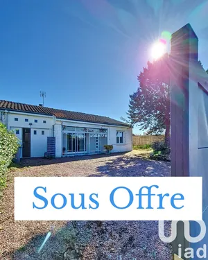 Maison traditionnelle à Courçon (17170)