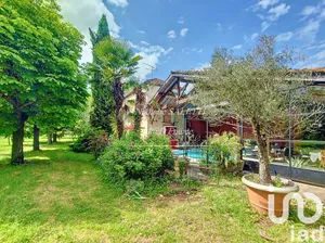 Mansion at Astaffort (47220)