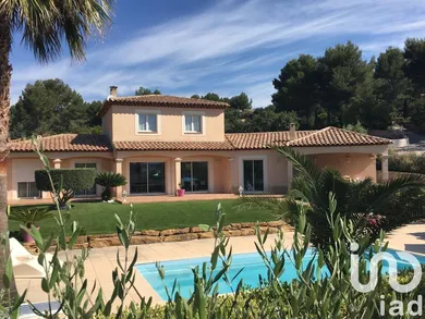 Maison à La Cadière-d'Azur (83740)