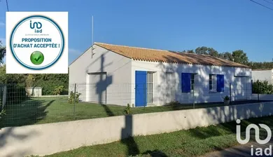 Detached house at Avrillé (85440)