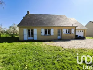 House at Carentan (50500)