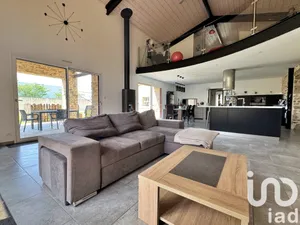 Maison à Montaigu (85600)