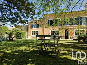 Townhouse at Castillon-la-Bataille (33350)