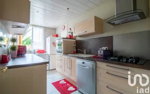 Appartement à Coubron (93470)