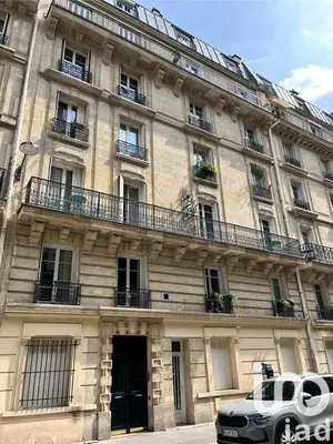 Apartment at Paris (75016)