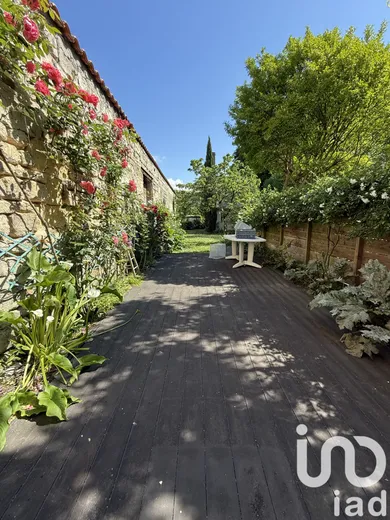 House at Bordeaux (33800)