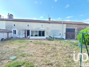 Maison à Clussais-la-Pommeraie (79190)