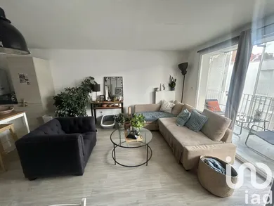 Apartment in Lille (59000)