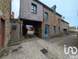 Maison à Combourg (35270)