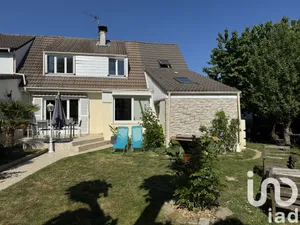 Traditional house at Presles-en-Brie (77220)