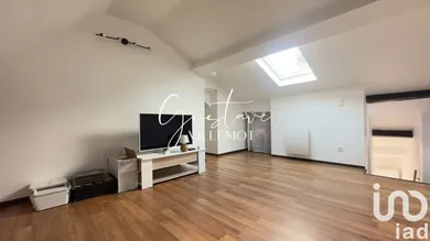 Duplex at Ermenonville (60950)