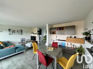 Apartment at Chilly-Mazarin (91380)