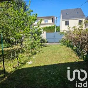 Land at Ris-Orangis (91130)