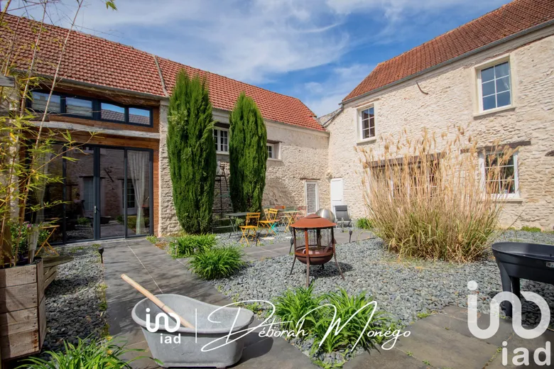 Maison 14 pièces 350 m² · à Saint-Martin-la-Garenne · 350 m² · 789 000 €