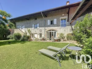 Farm in Saint-Genis-les-Ollières (69290)