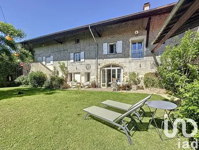 Maison à Saint-Genis-les-Ollières (69290)