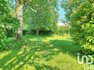 Terrain à bâtir à Fontenay-Trésigny (77610)