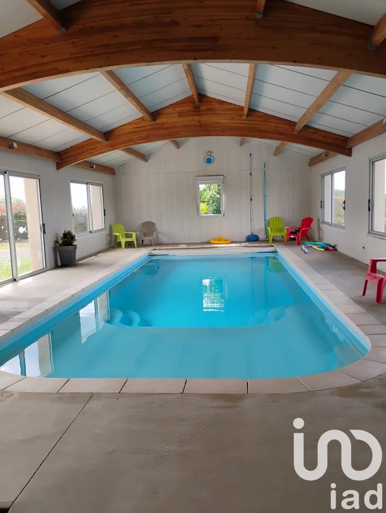 Maison 10 pièces 440 m² · à Boussac-Bourg · 440 m² · 506 000 €