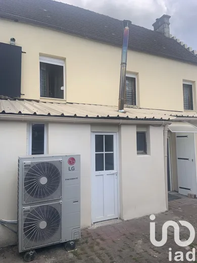 Townhouse at Cuise-la-Motte (60350)