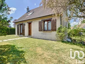 Pavillon à Villers-Cotterêts (02600)