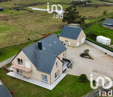 House at Saint-Marcouf (50310)