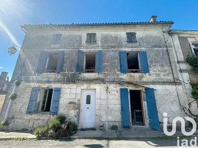 House at Dignac (16410)