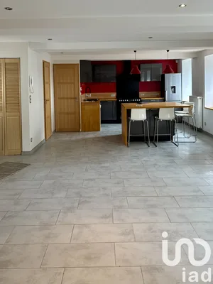 Duplex à Le Coteau (42120)