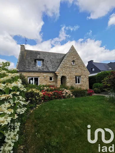 Maison traditionnelle à La Roche-Jaudy (22450)
