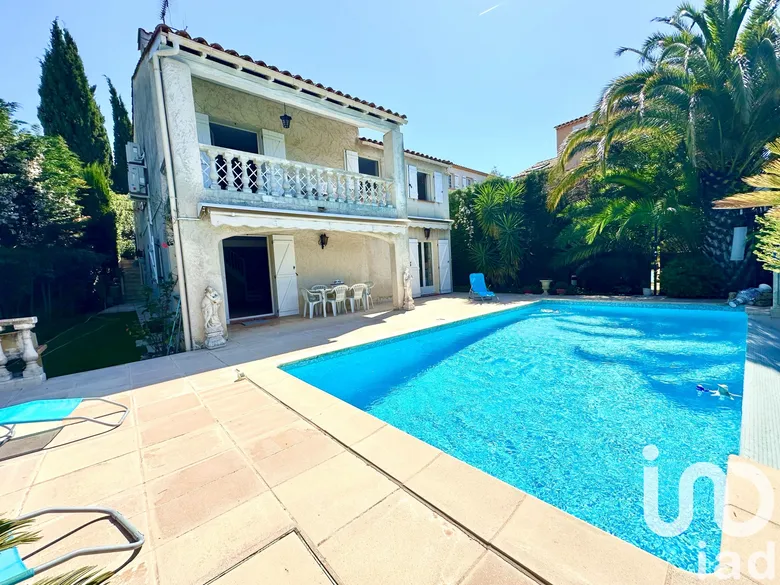 Maison 5 pièces 136 m² · à Saint-Raphaël · 136 m² · 620 000 €