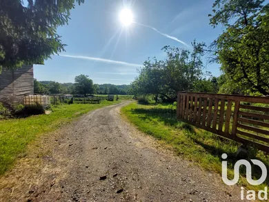 Farm in SAINT LAURENT SUR GORRE (87310)