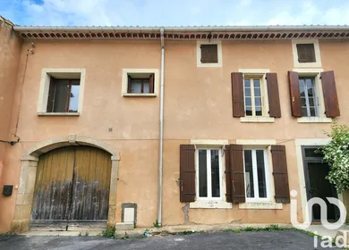 Traditional house at Fleury (11560)