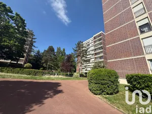 Apartment at Brunoy (91800)