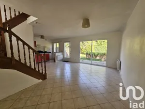 Appartement à Vieille-Église-en-Yvelines (78125)