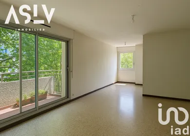 Apartment at Six-Fours-les-Plages (83140)