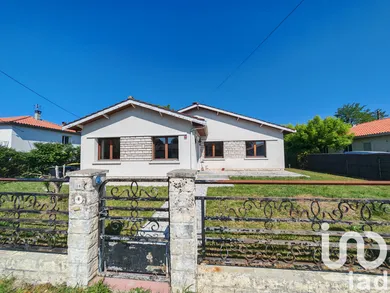 House at Cestas (33610)