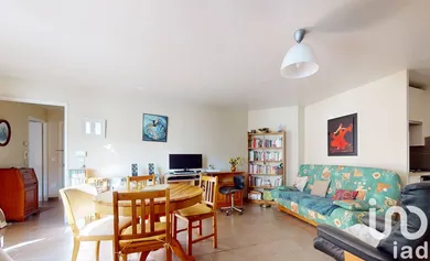 Apartment at neuilly sur marne (93330)