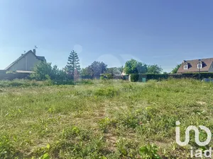 Terrain à bâtir à Thury-en-Valois (60890)