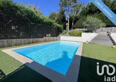 House at Chanteloup-les-Vignes (78570)