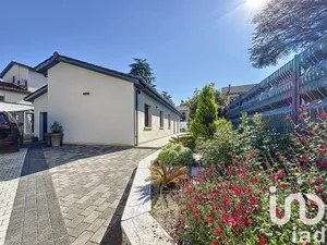 Maison traditionnelle à Charly (69390)