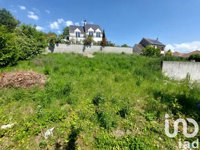 Terrain à bâtir à Crécy-la-Chapelle (77580)