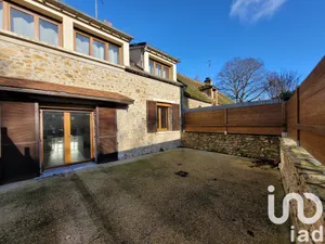 Appartement à Bullion (78830)