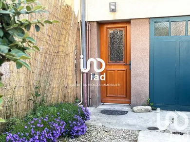 House in Nanterre (92000)
