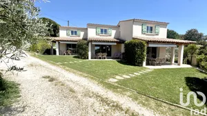 Maison traditionnelle à Saint-Martin-d'Ardèche (07700)