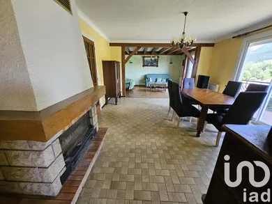 Maison à Cressin-Rochefort (01350)