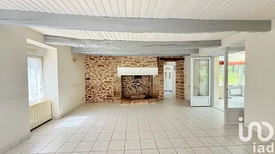 Traditional house in Saint-Caradec-Trégomel (56540)