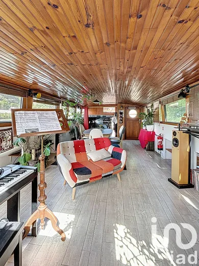 Péniche à Saint-Maur-des-Fossés (94100)